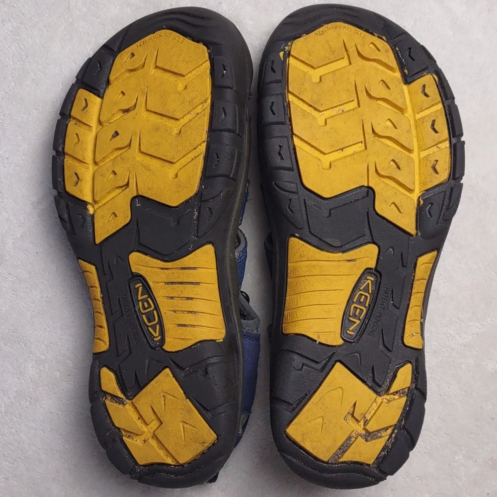 Keen Newport H2 Sandals Blue Yellow Youth Size 6